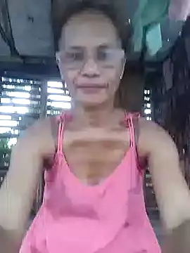 Petite elise online show from January 14, 2026, 2:26 am