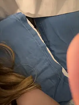 privsloirinha online show from April 19, 2026, 3:29 am