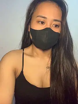 NinaBaby22 online show from May 9, 2026, 2:48 am