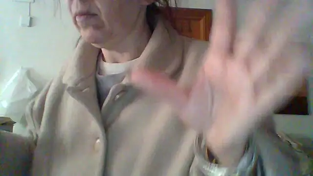 Lunamaya7 online show from January 16, 2026, 3:49 pm