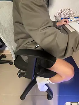 jason5858 online show from February 5, 2026, 12:23 pm