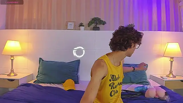 Snapshot of Will_Turneer chatting on February 5, 2026, 4:41 am Will Turneer online show from February 5, 2026, 4:41 am