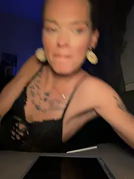 vinique99 online show from February 17, 2026, 12:08 am