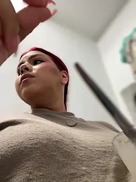 Zarahs Blare1 online show from January 18, 2026, 11:19 pm