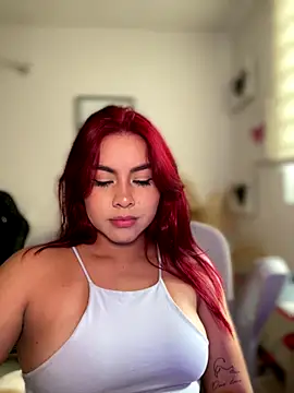 Zarahs Blare1 online show from January 7, 2026, 10:48 pm