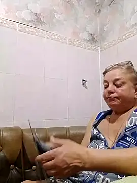 Snapshot of LinaLight88 chatting on February 13, 2026, 8:20 pm LinaLight88 online show from February 13, 2026, 8:20 pm