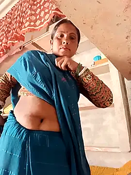 Shreya pandit online show from March 7, 2026, 5:03 am