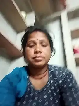 Shreya pandit online show from March 6, 2026, 1:11 am