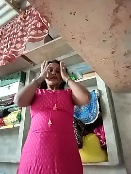 Shreya pandit online show from April 9, 2026, 5:42 am