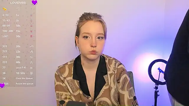 Snapshot of Stella_MoonLight chatting on February 22, 2026, 5:14 pm Stella MoonLight online show from February 22, 2026, 5:14 pm