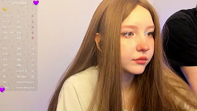 Snapshot of Stella_MoonLight chatting on February 4, 2026, 6:36 pm Stella MoonLight online show from February 4, 2026, 6:36 pm