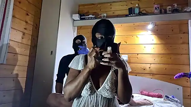 Snapshot of HairyEbonyCoupleliveporn chatting on December 21, 2025, 10:43 pm HairyEbonyCoupleliveporn online show from December 21, 2025, 10:43 pm