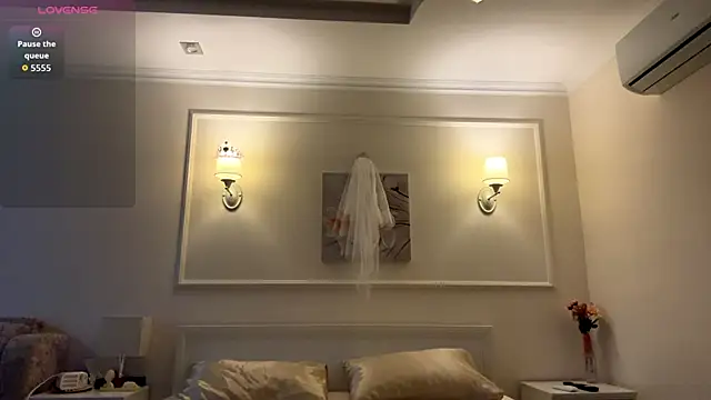 Snapshot of AngelaVelvet chatting on January 11, 2026, 4:47 pm AngelaVelvet online show from January 11, 2026, 4:47 pm