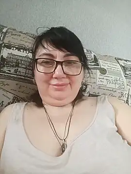 MariSwan222 online show from April 4, 2026, 8:43 am