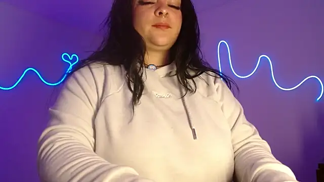 vaalentina 01 online show from January 11, 2026, 1:12 am