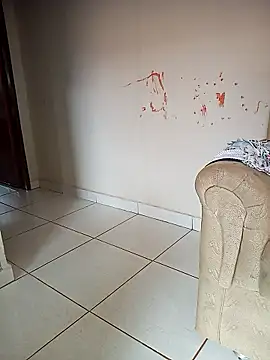 Fannyfoxfi online show from February 12, 2026, 4:40 pm