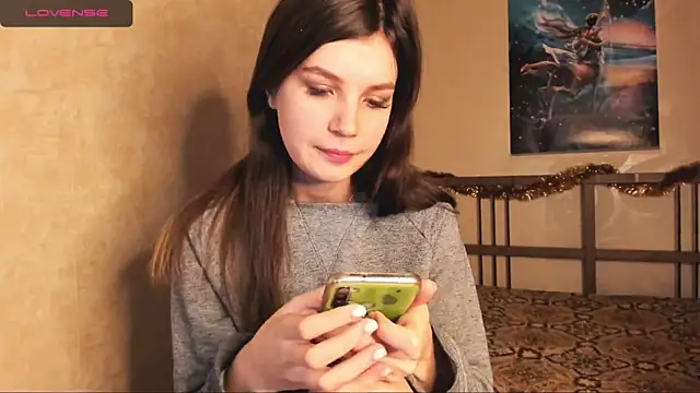 WeliosCouple online show from September 30, 2025, 5:52 pm