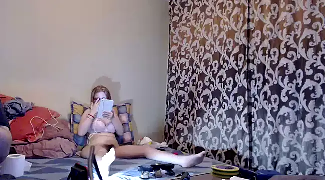 Snapshot of yunis32 chatting on February 22, 2025, 9:15 pm yunis32 online show from February 22, 2025, 9:15 pm