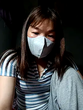 May-Ne online show from February 26, 2026, 1:33 pm