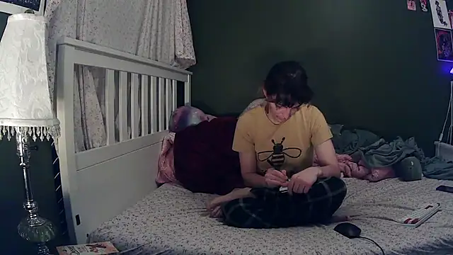 hanna banana5 online show from December 18, 2025, 6:51 am