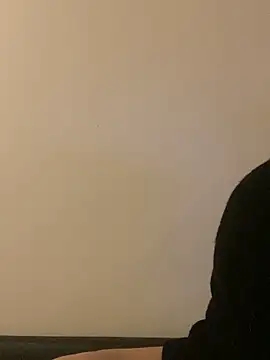 Snapshot of 3LEGSSS chatting on December 22, 2025, 5:07 am 3LEGSSS online show from December 22, 2025, 5:07 am