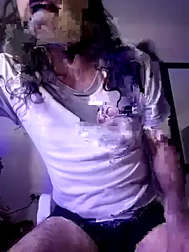 Snapshot of vladopen chatting on February 4, 2026, 5:24 am vladopen online show from February 4, 2026, 5:24 am