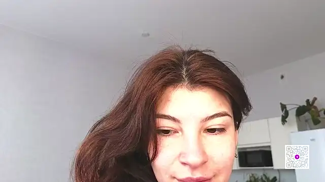 BlushKira online show from February 18, 2026, 10:12 am