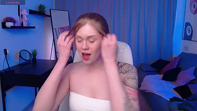 Alison Doody online show from April 11, 2026, 7:45 am