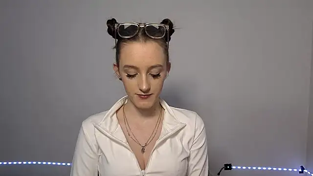 Snapshot of LisaBoddy chatting on January 16, 2026, 9:08 pm LisaBoddy online show from January 16, 2026, 9:08 pm