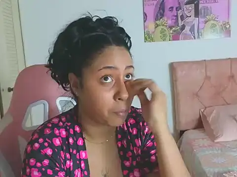 Snapshot of Valery__lovex chatting on January 10, 2026, 8:26 pm Valery lovex online show from January 10, 2026, 8:26 pm