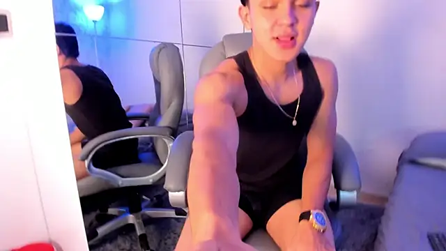 Snapshot of _TaylorBlack chatting on January 16, 2026, 11:36 am TaylorBlack online show from January 16, 2026, 11:36 am