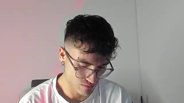 charlie dicker online show from February 13, 2026, 11:38 pm