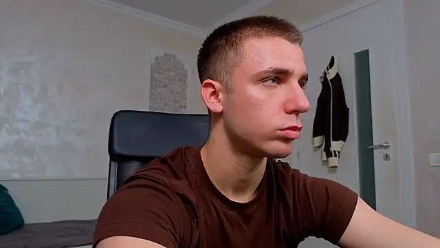 KellenWest online show from May 14, 2026, 10:12 am