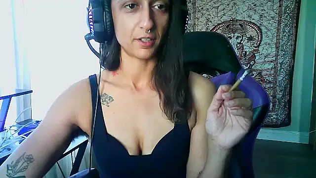 GoddessVikkii online show from February 23, 2026, 6:41 pm