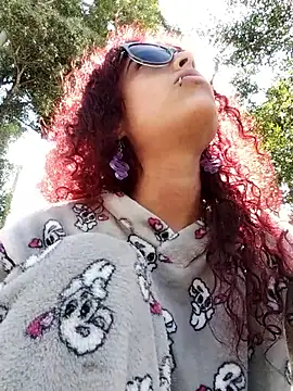 Perfect match19 online show from December 19, 2025, 4:09 pm