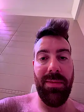 Snapshot of RickyGay94 chatting on January 5, 2026, 9:40 pm RickyGay94 online show from January 5, 2026, 9:40 pm