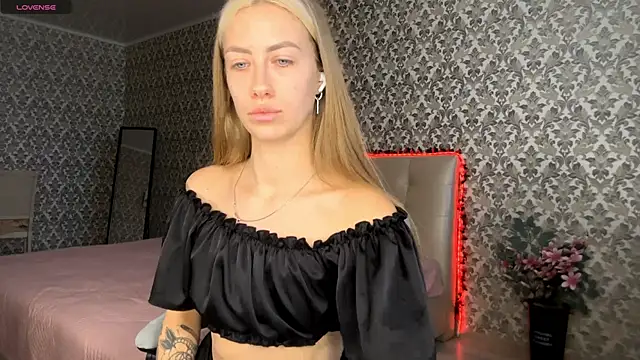 Genniys  online show from January 14, 2026, 2:09 pm