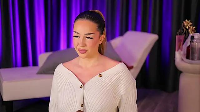 SelenneDream online show from January 10, 2026, 7:20 pm