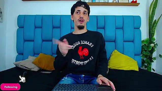 boy Dirty X online show from April 18, 2026, 5:21 am