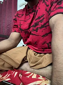 hot gym b0y online show from June 27, 2026, 10:38 pm