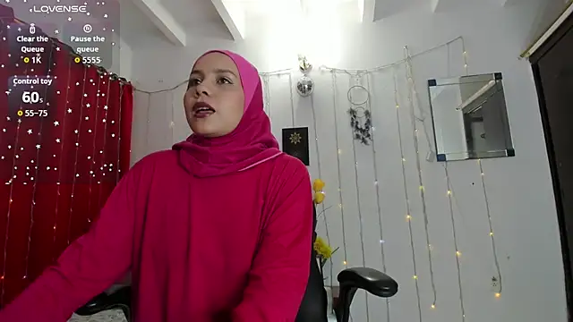 Sara-Maalouf online show from January 11, 2026, 1:07 pm