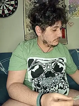 damslebambou1 online show from January 7, 2026, 5:18 pm