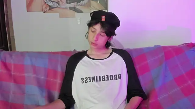 Snapshot of cirosky_elchicopolla chatting on February 26, 2026, 3:50 am cirosky elchicopolla online show from February 26, 2026, 3:50 am