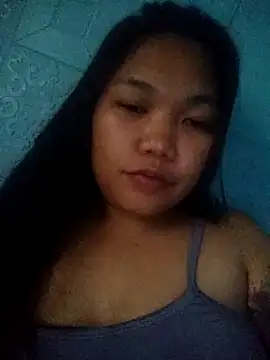 Snapshot of XxSexyPinay4uxX chatting on February 8, 2026, 2:15 pm XxSexyPinay4uxX online show from February 8, 2026, 2:15 pm