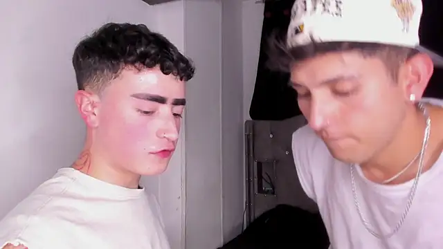 Snapshot of naughtysalomon__ chatting on March 3, 2026, 11:23 pm naughtysalomon online show from March 3, 2026, 11:23 pm