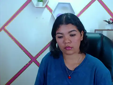 Heidy Colins online show from December 18, 2025, 1:55 am