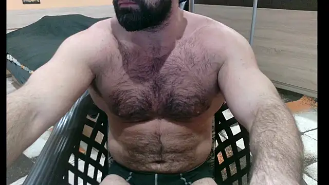 alieninhumanbody1 online show from December 18, 2025, 4:11 pm