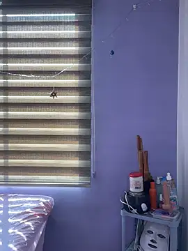 Amyy 1 online show from December 17, 2025, 7:19 pm