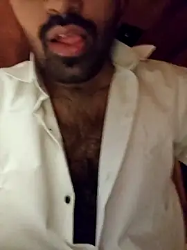 Tall7boy7 online show from December 17, 2025, 1:21 am