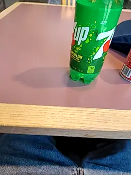 joaquinvaladez online show from April 14, 2026, 7:08 pm